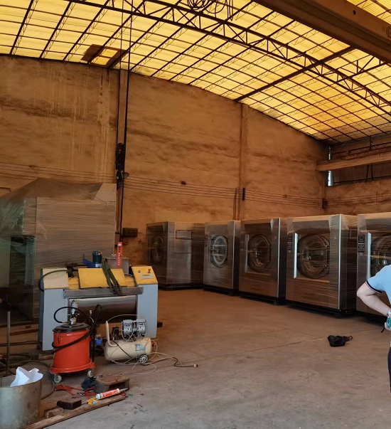 廣州醫院工業用洗衣機XTH-250D懸浮式布局：快捷酒店洗衣房空間利用率提升40%的秘密